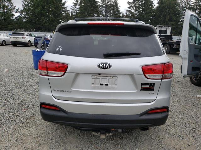 VIN 5XYPGDA59HG332388 2017 KIA Sorento, LX no.6