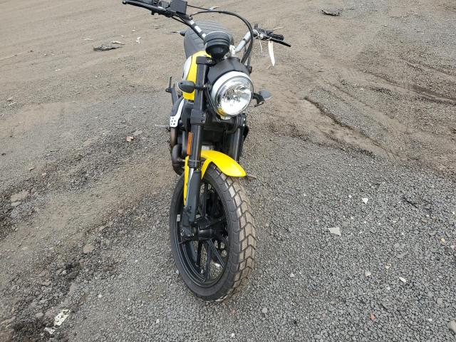 DUCATI SCRAMBLER 2016 yellow road/str gas ML015ANM7GT005986 photo #3