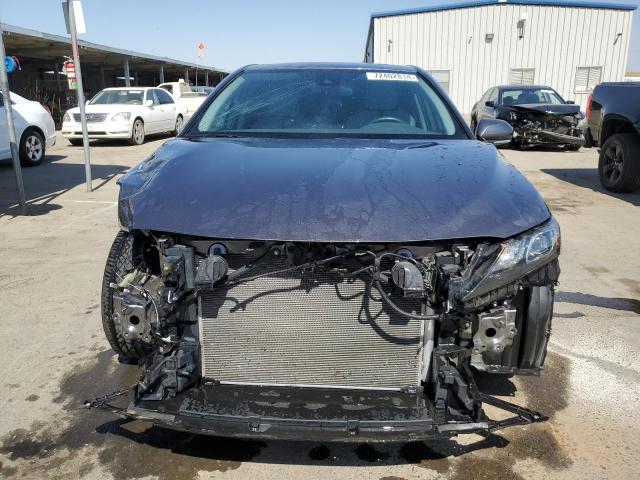 VIN 4T1G11AK0NU654137 2022 Toyota Camry, SE no.5