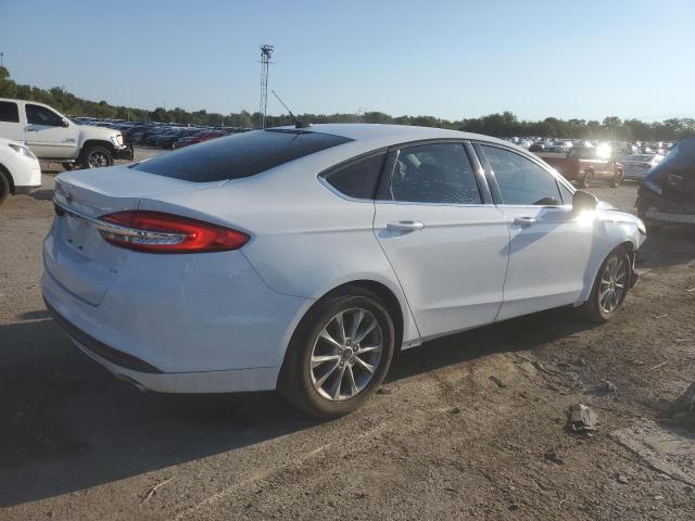 VIN 3FA6P0H73HR358945 2017 Ford Fusion, SE no.3