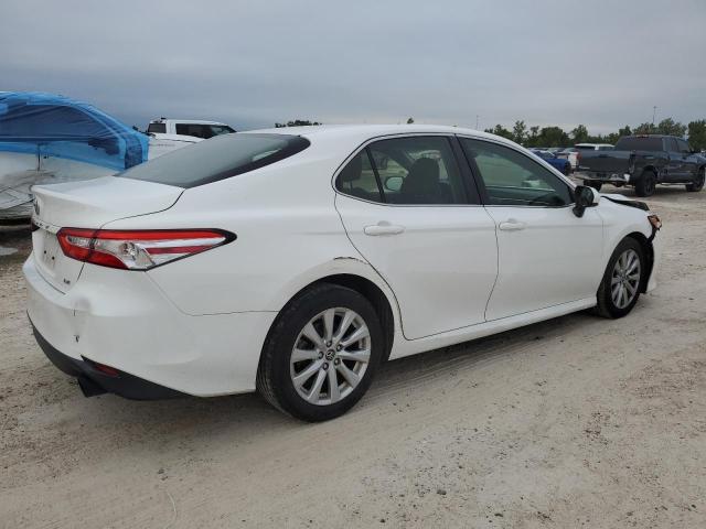 VIN JTNB11HK5J3023528 2018 Toyota Camry, L no.3