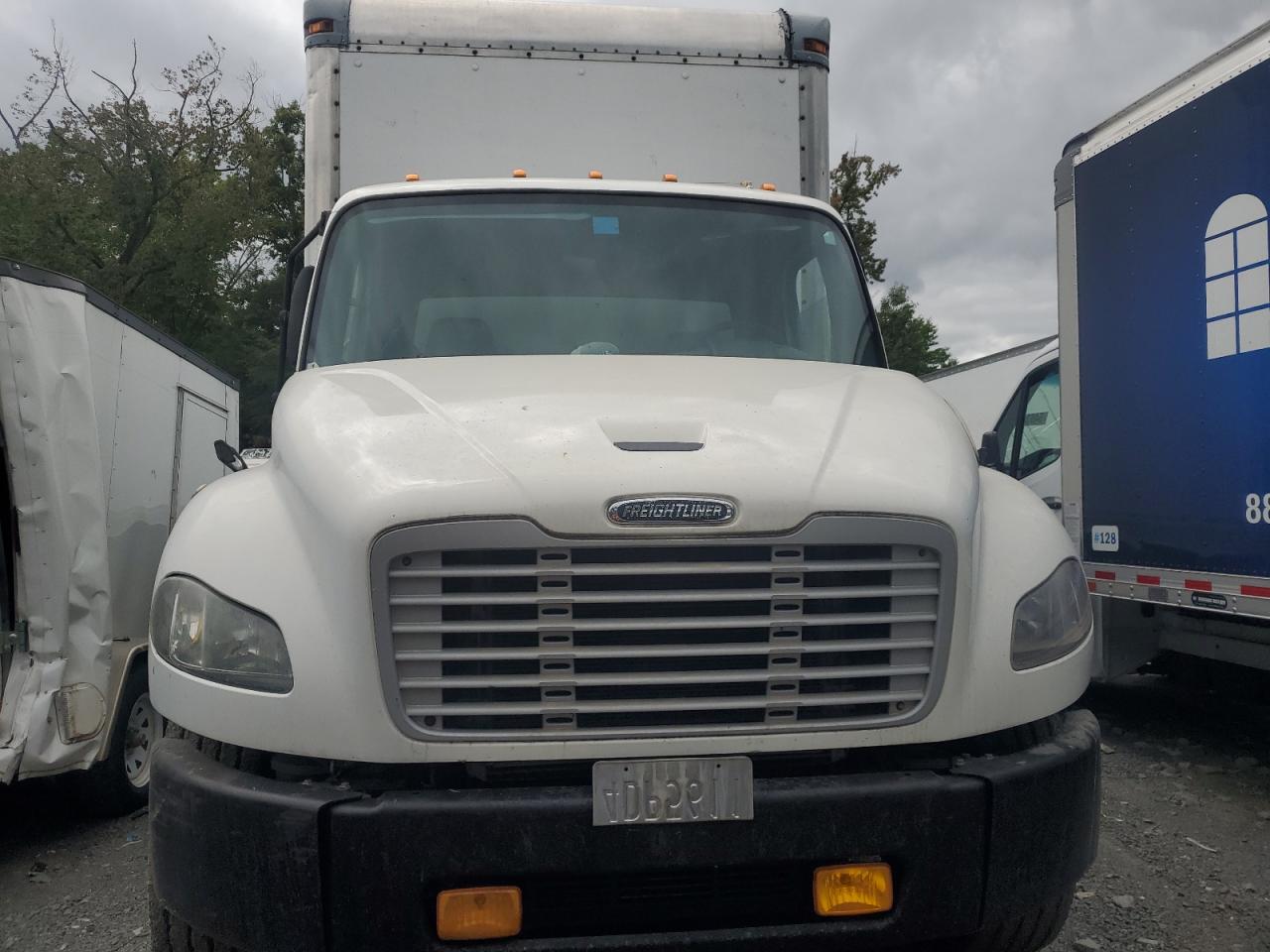 Lot #2818134664 2012 FREIGHTLINER M2 106 MED