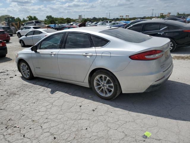 VIN 3FA6P0LU8KR137748 2019 Ford Fusion, SE no.2