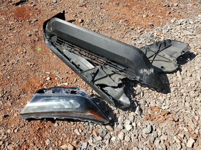 2019 TOYOTA RAV4 LE - JTMF1RFV5KD027060