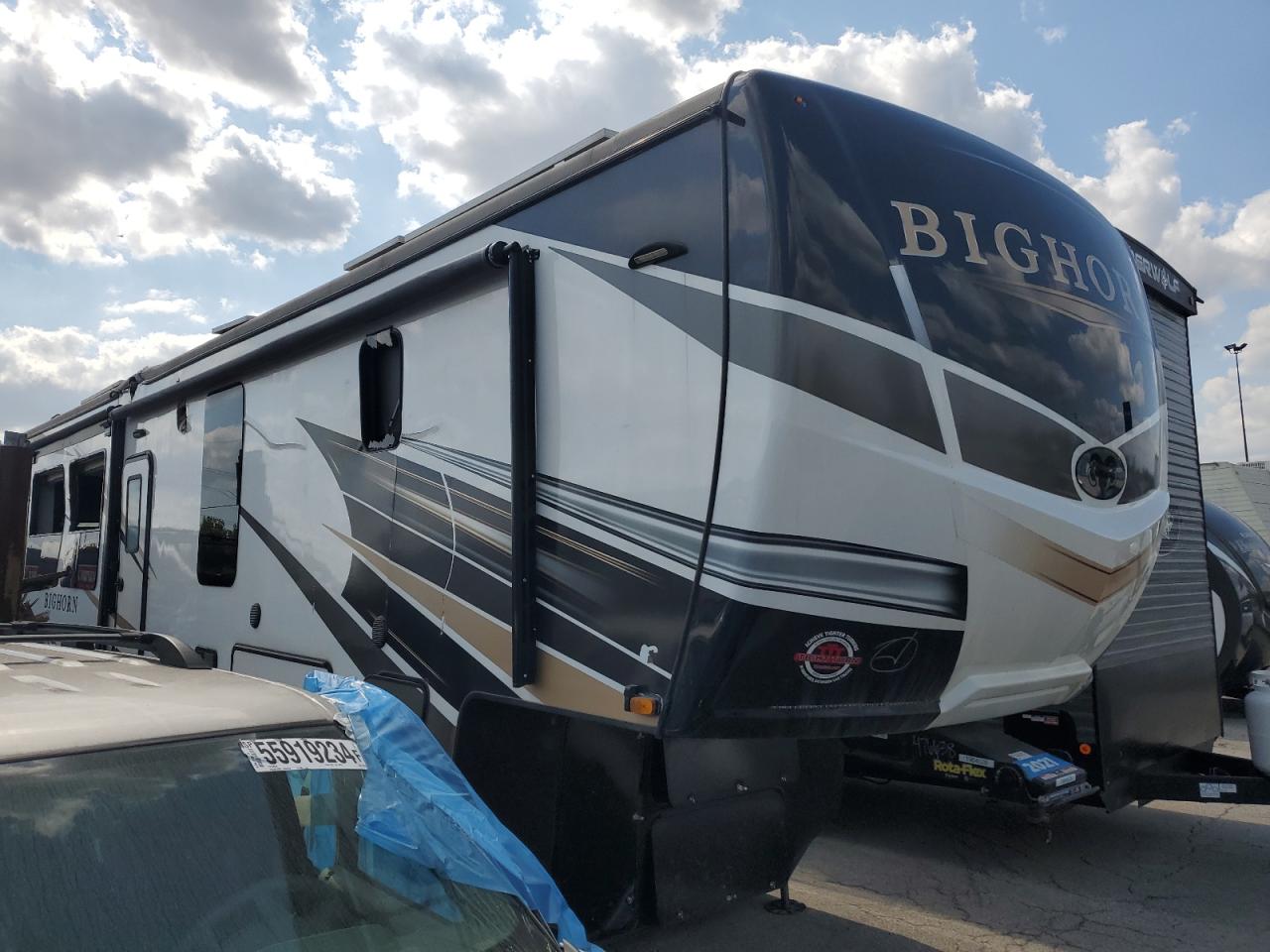 Heartland RV Bighorn, Bighorn Traveler, Big Country, & Landmark 2021 