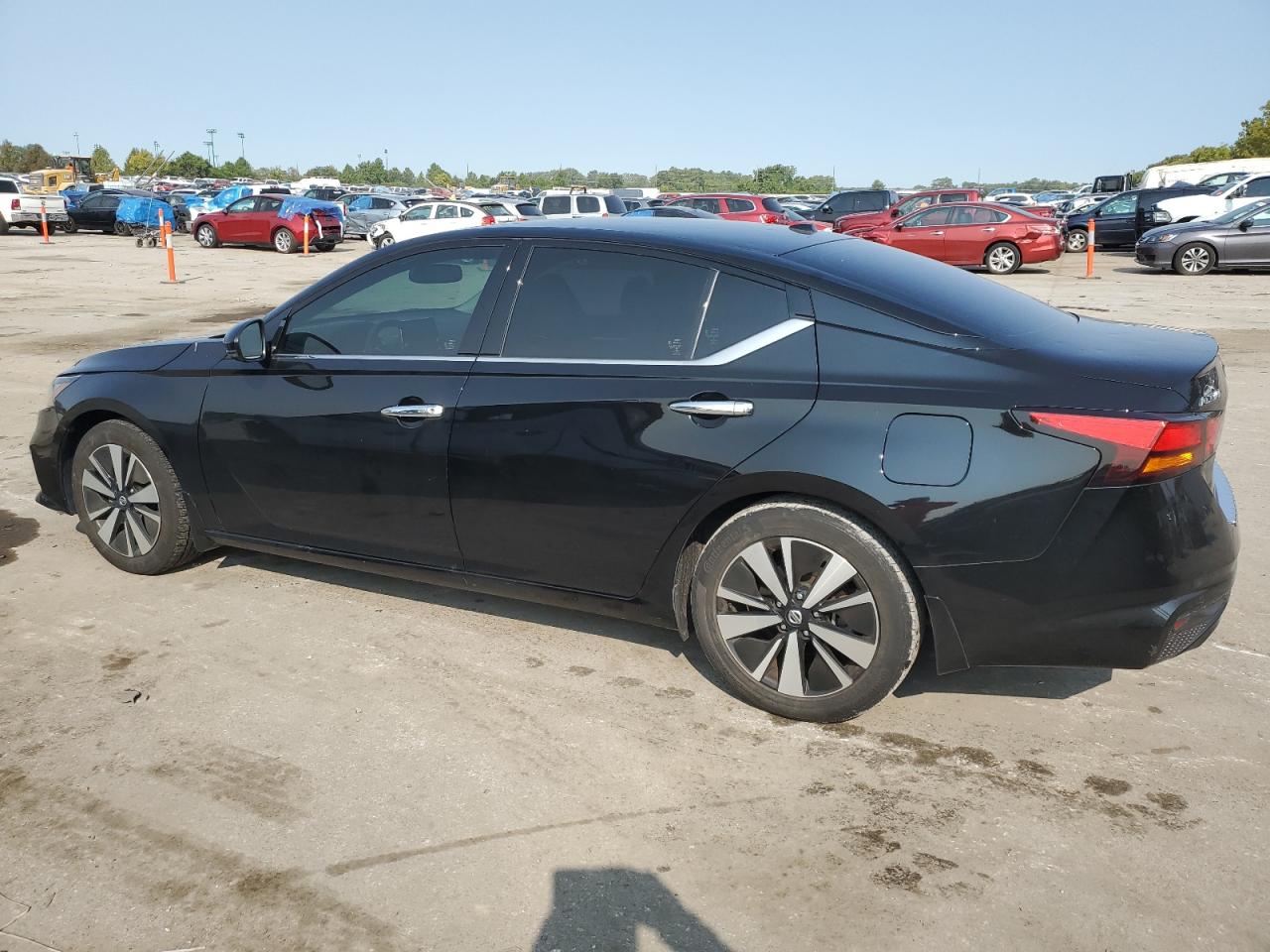 Lot #2986898765 2020 NISSAN ALTIMA SV