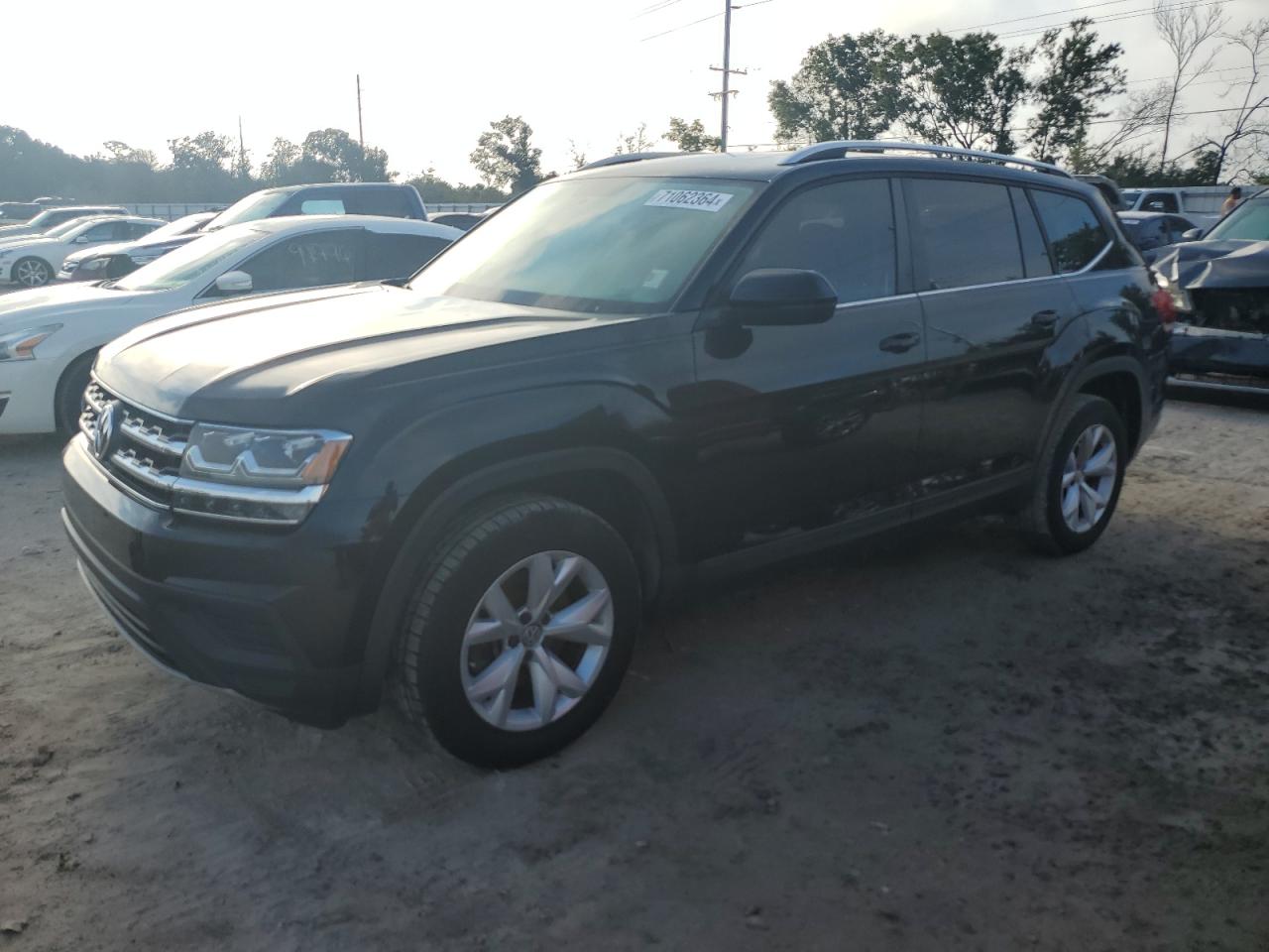 1V2BR2CA1JC507373 VOLKSWAGEN ATLAS 2018