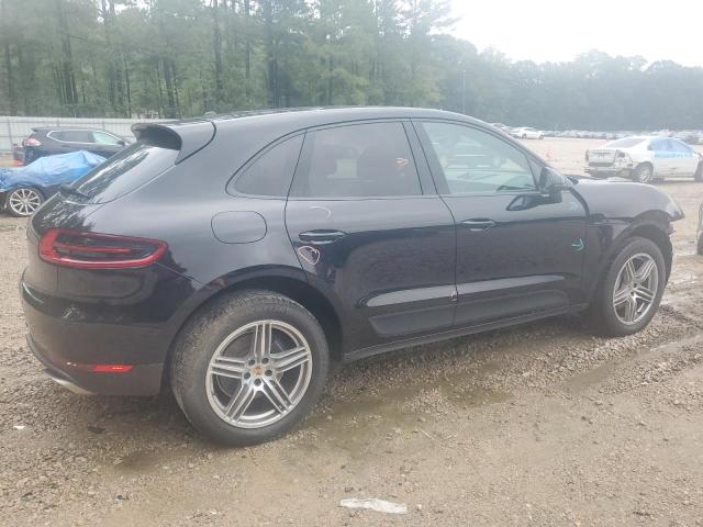 VIN WP1AA2A56JLB01212 2018 Porsche Macan no.3