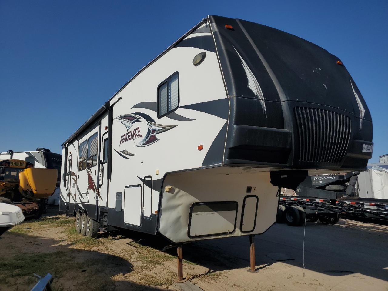 Forest River Cherokee Toy Hauler 2013 