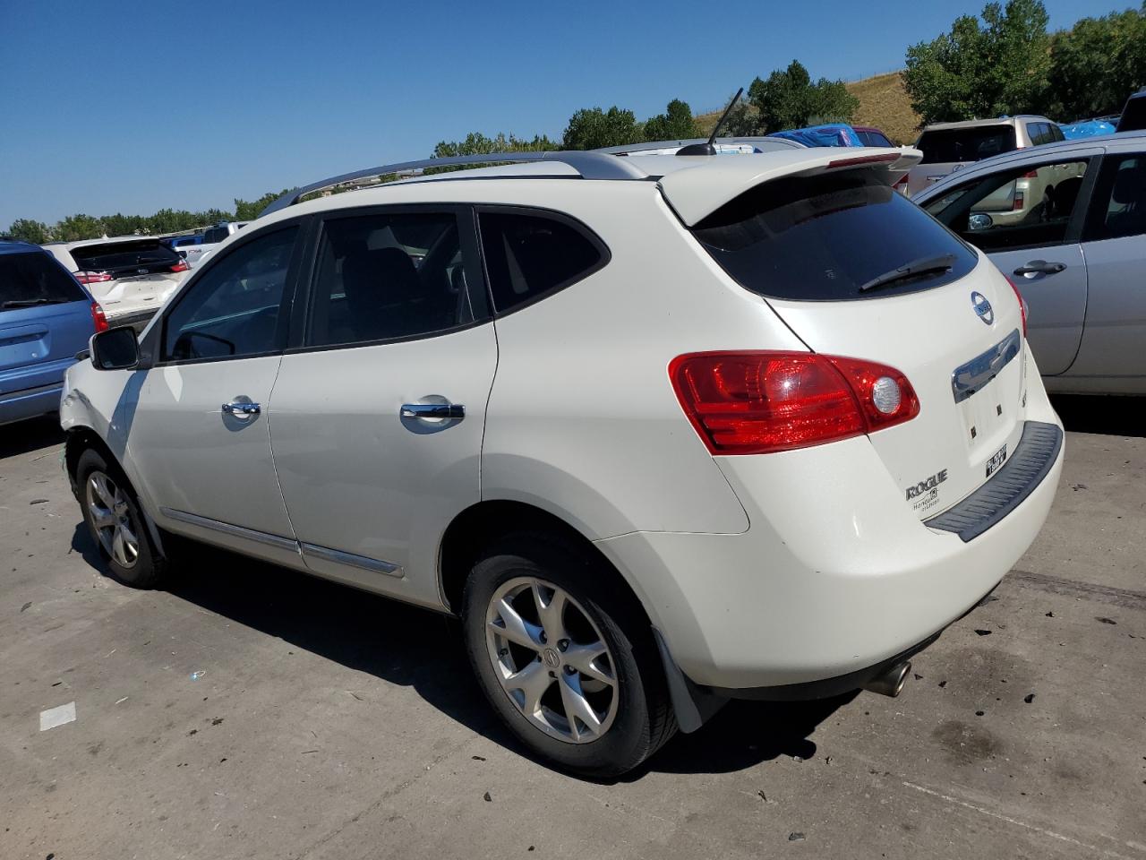 Lot #2996901862 2011 NISSAN ROGUE S