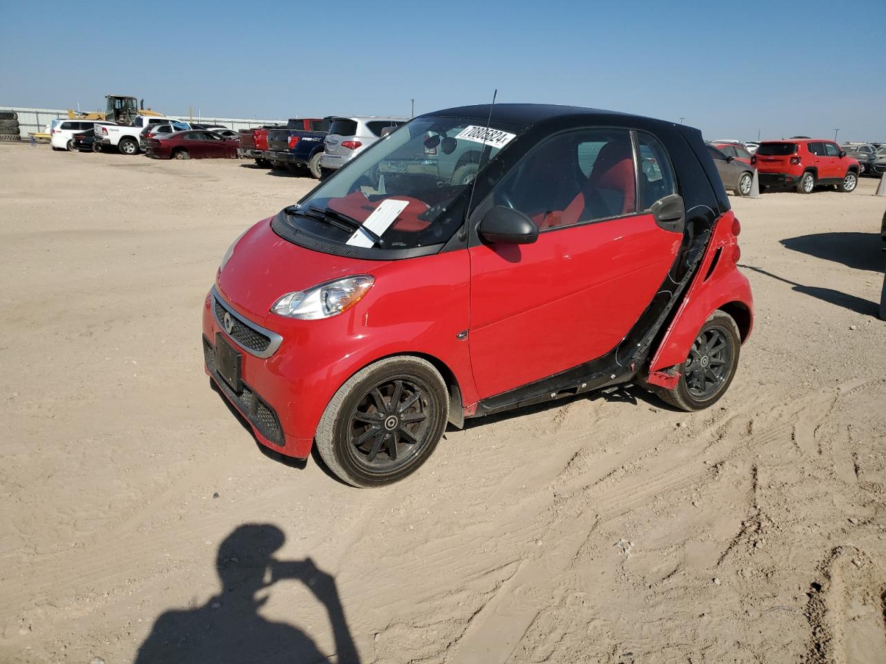 Lot #2940954444 2014 SMART FORTWO PUR