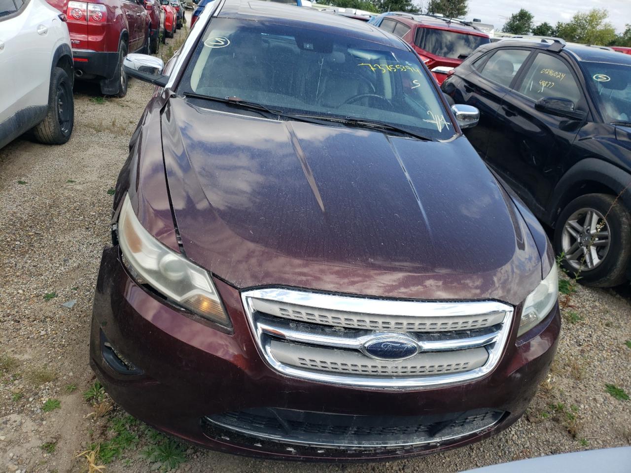 Lot #2874174724 2010 FORD TAURUS LIM