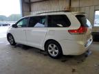 TOYOTA SIENNA LE photo