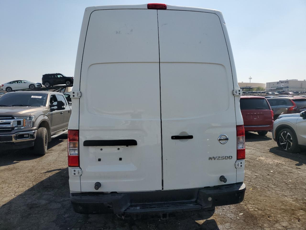 Lot #2945186678 2018 NISSAN NV 2500 S