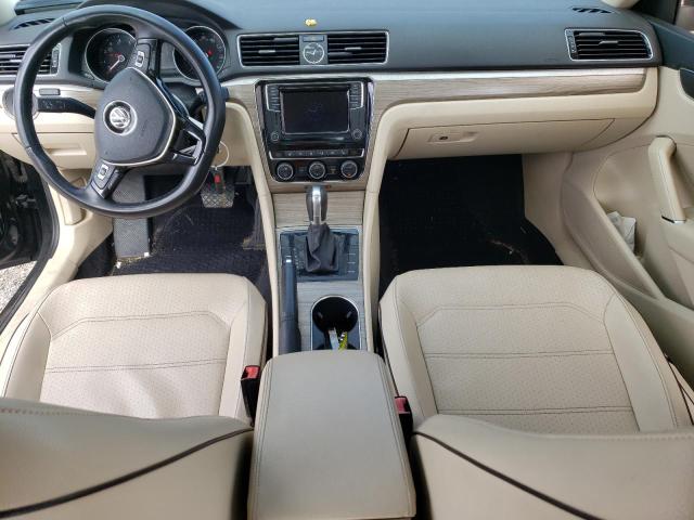 2016 VOLKSWAGEN PASSAT SE - 1VWBS7A3XGC010030