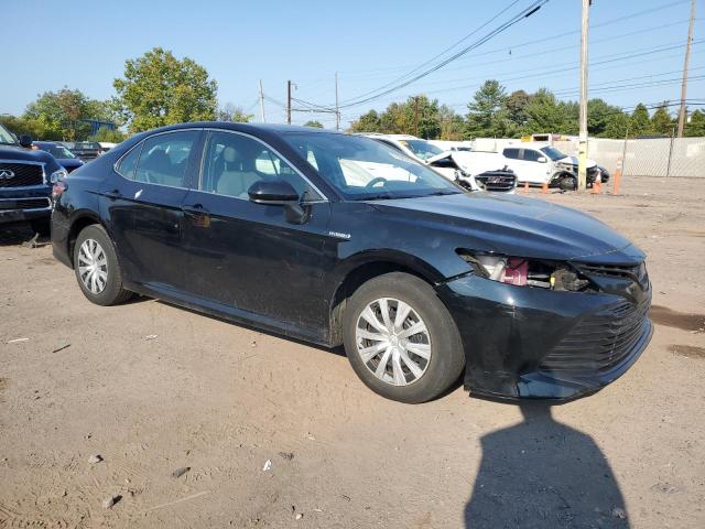 VIN 4T1B31HK8KU516982 2019 Toyota Camry, LE no.4