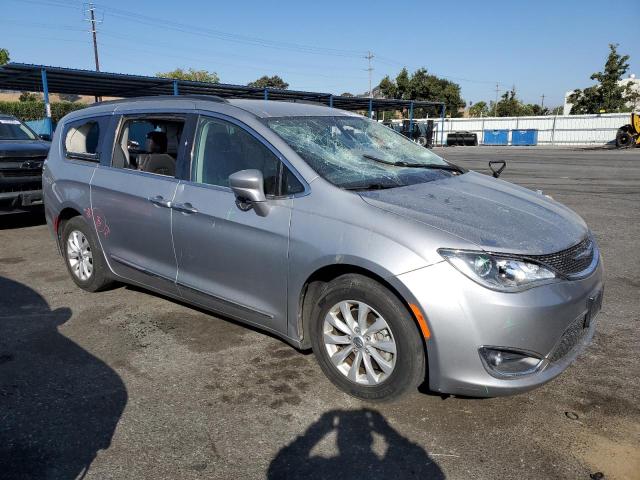 VIN 2C4RC1BG7HR809446 2017 Chrysler Pacifica, Touri... no.4