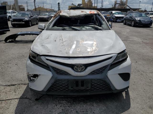 VIN 4T1B11HK9JU586320 2018 Toyota Camry, L no.5