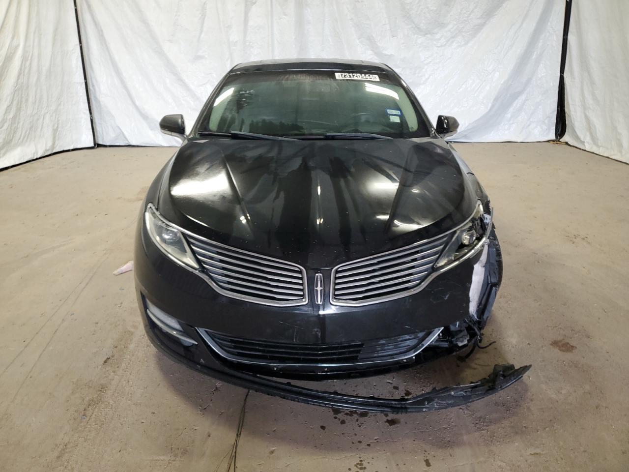 Lot #2957090438 2015 LINCOLN MKZ