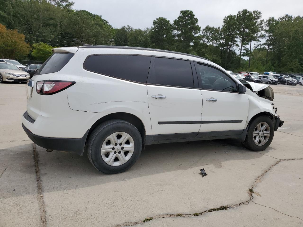 Lot #2890883672 2017 CHEVROLET TRAVERSE L