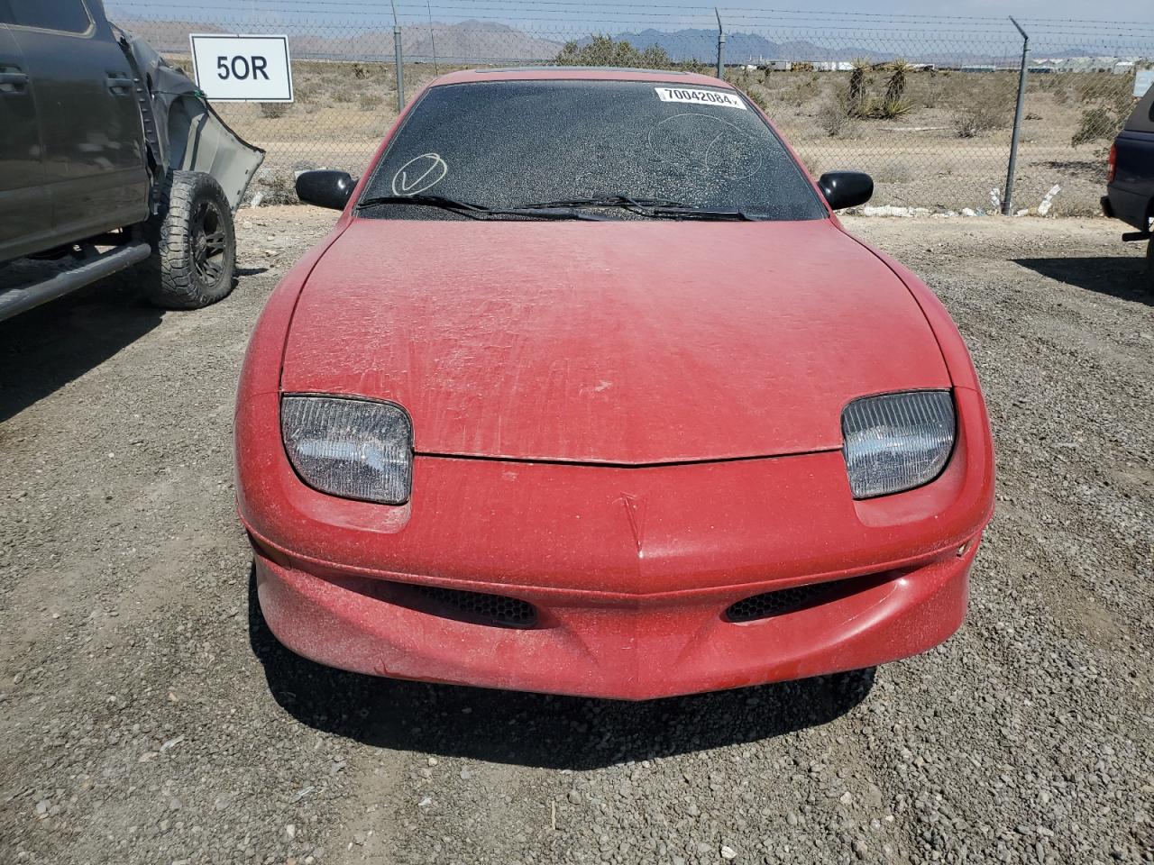 Lot #3006489090 1998 PONTIAC SUNFIRE SE