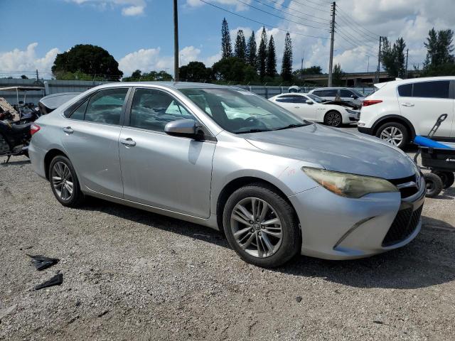 VIN 4T1BF1FK4HU288739 2017 Toyota Camry, LE no.4