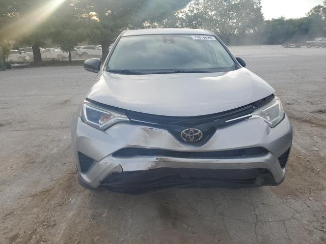 VIN JTMBFREV4JJ215022 2018 Toyota RAV4, LE no.5