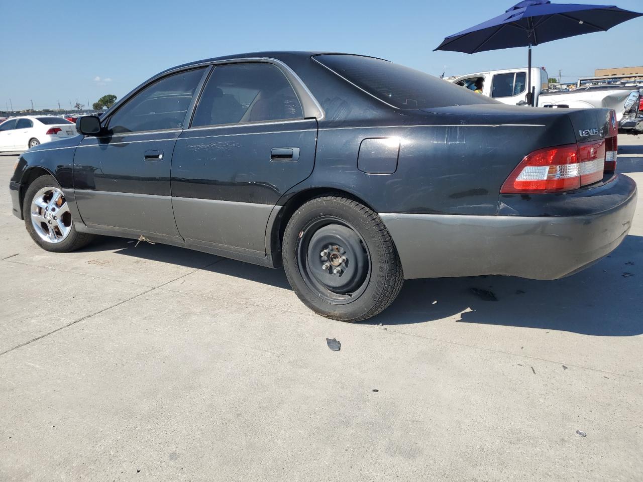 Lot #3040702778 2001 LEXUS ES 300