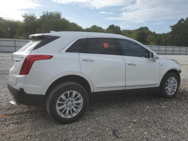 VIN 1GYKNARS1KZ111332 2019 Cadillac XT5 no.3