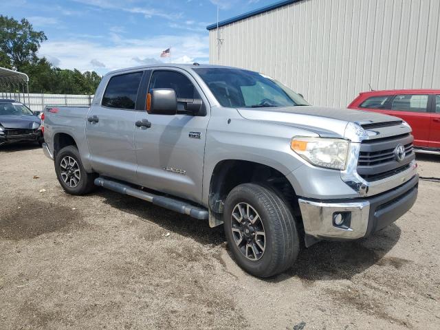 VIN 5TFDW5F1XFX478567 2015 Toyota Tundra, Crewmax Sr5 no.4