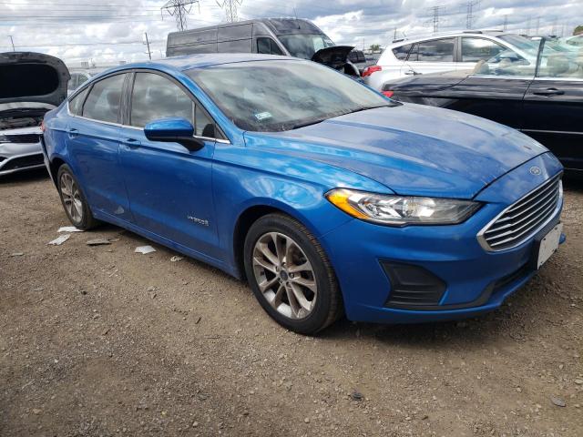 VIN 3FA6P0LU8KR204073 2019 Ford Fusion, SE no.4