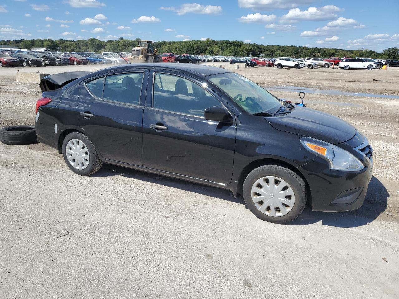 Lot #2876877827 2017 NISSAN VERSA S