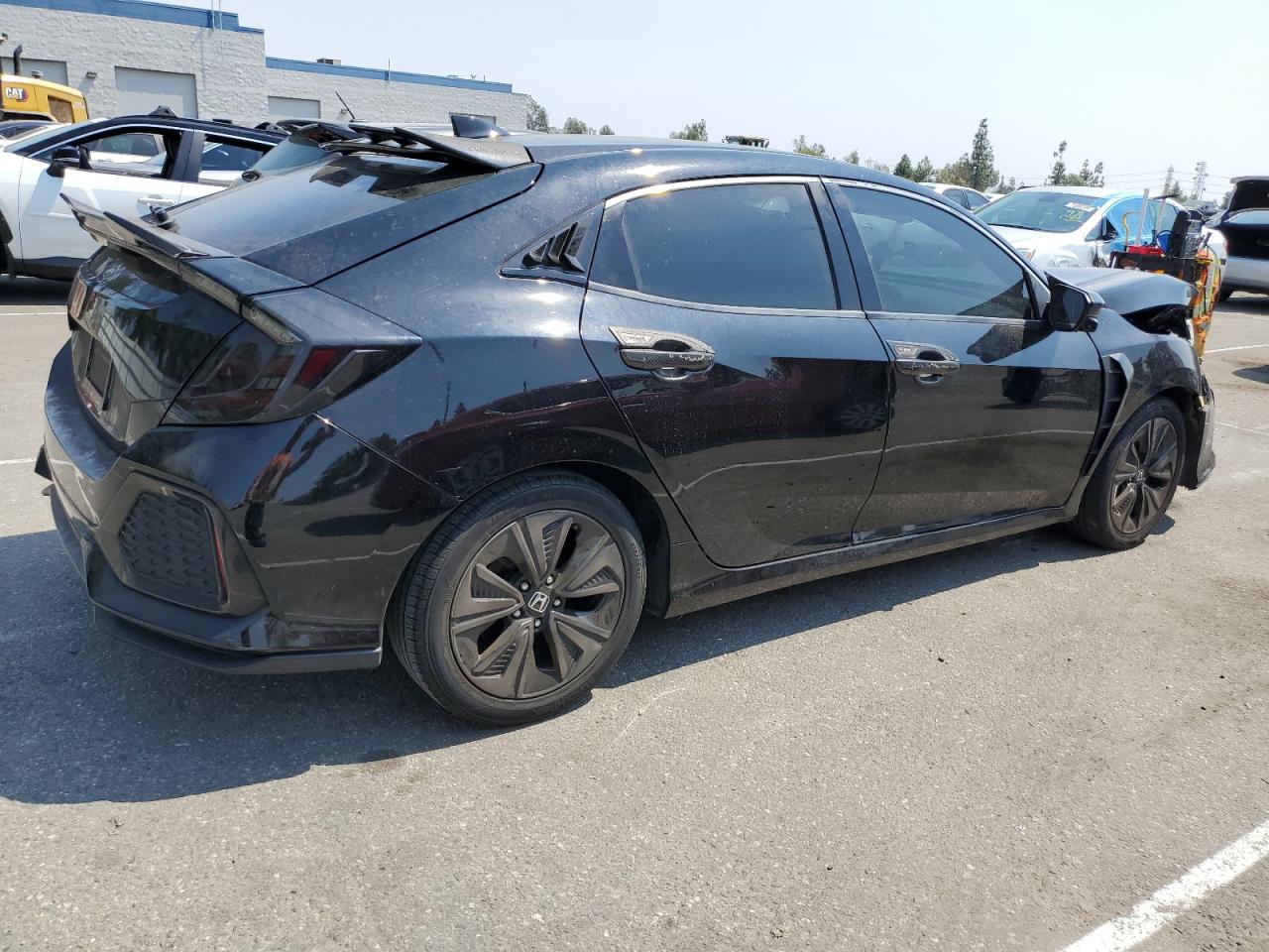 Lot #2945354453 2019 HONDA CIVIC EX