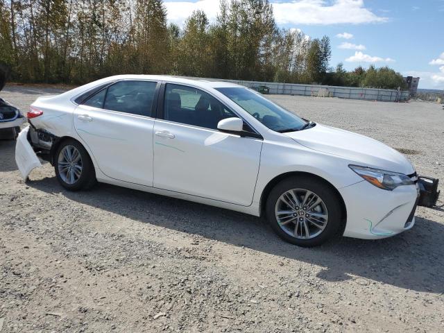 VIN 4T1BF1FK0HU392502 2017 Toyota Camry, LE no.4