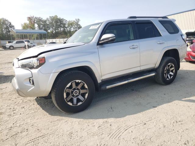 2019 TOYOTA 4RUNNER SR5 2019