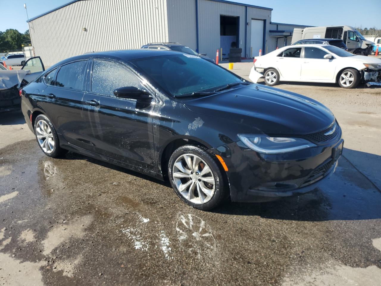 Lot #2823991109 2015 CHRYSLER 200 S