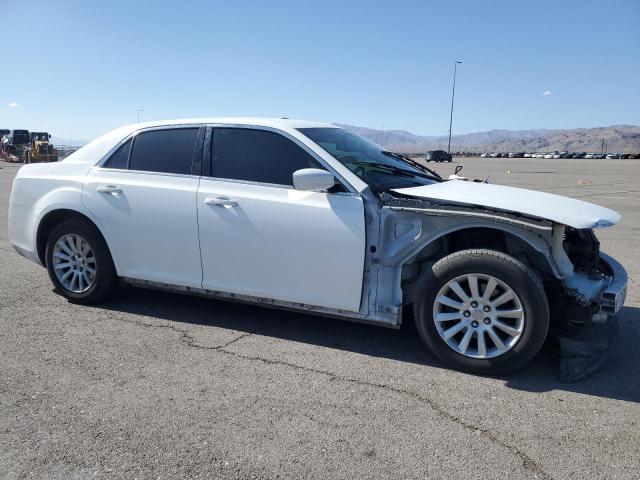 VIN 2C3CCAAG3DH728178 2013 Chrysler 300 no.4