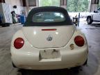 VOLKSWAGEN NEW BEETLE photo