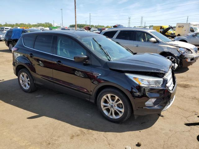 VIN 1FMCU0GD7HUD51398 2017 FORD ESCAPE no.4