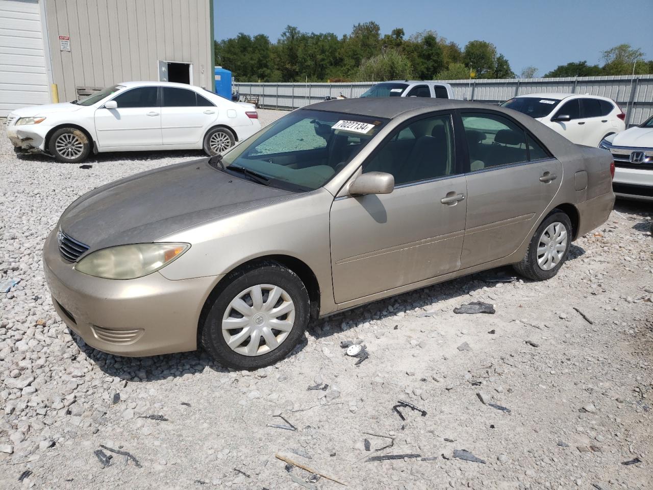 Lot #2996621491 2005 TOYOTA CAMRY LE