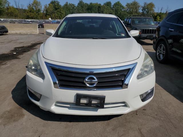 VIN 1N4AL3AP9FN400701 2015 Nissan Altima, 2.5 no.5