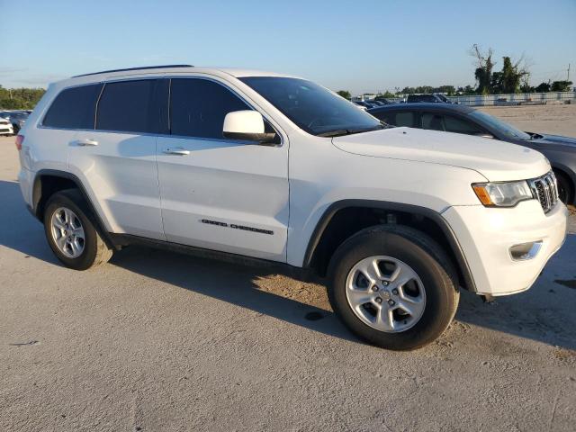 VIN 1C4RJEAG4HC950059 2017 Jeep Grand Cherokee, Laredo no.4