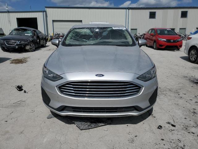 VIN 3FA6P0LU8KR137748 2019 Ford Fusion, SE no.5