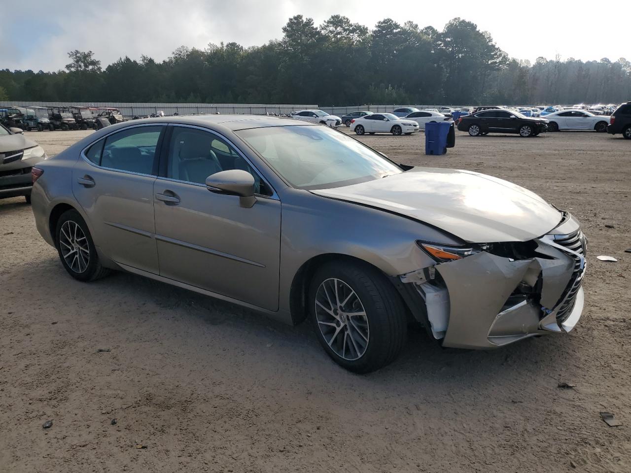 Lot #2909610381 2016 LEXUS ES 350