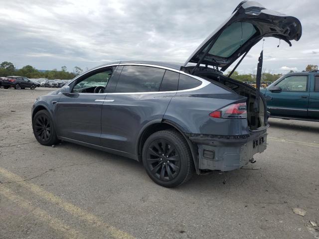 VIN 5YJXCAE24HF061306 2017 Tesla MODEL X no.2