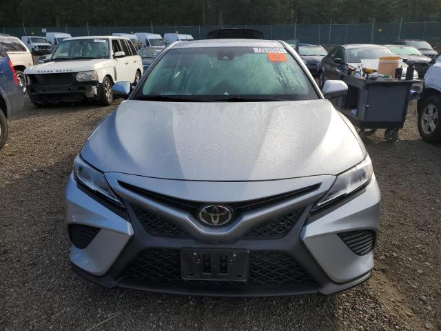 VIN 4T1B11HK4JU140429 2018 Toyota Camry, L no.5