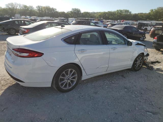 VIN 3FA6P0HD7HR312301 2017 Ford Fusion, SE no.3