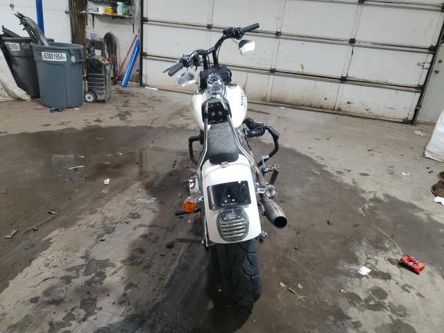 2018 HARLEY-DAVIDSON FXLR LOW R 1HD1YNJ13JC080197