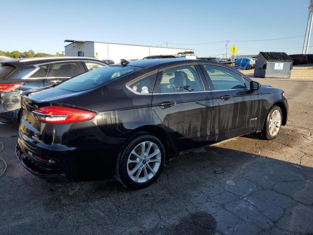 VIN 3FA6P0LU2KR272255 2019 Ford Fusion, SE no.3