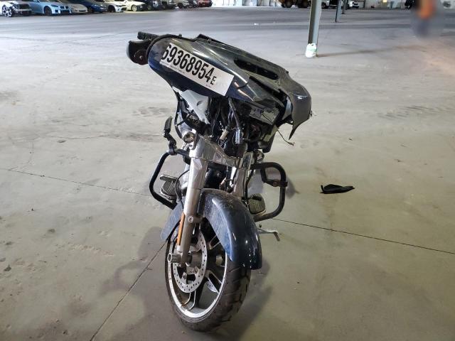 2014 HARLEY-DAVIDSON FLHX STREE - 1HD1KBM18EB623048